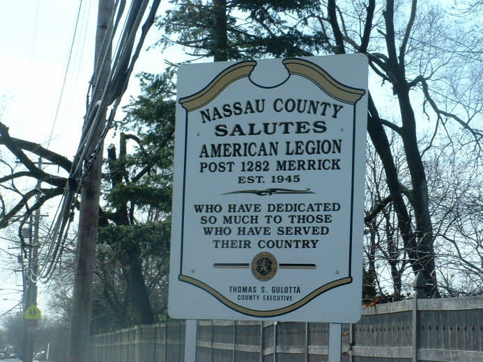 Dedication Sign for the Veterans Park